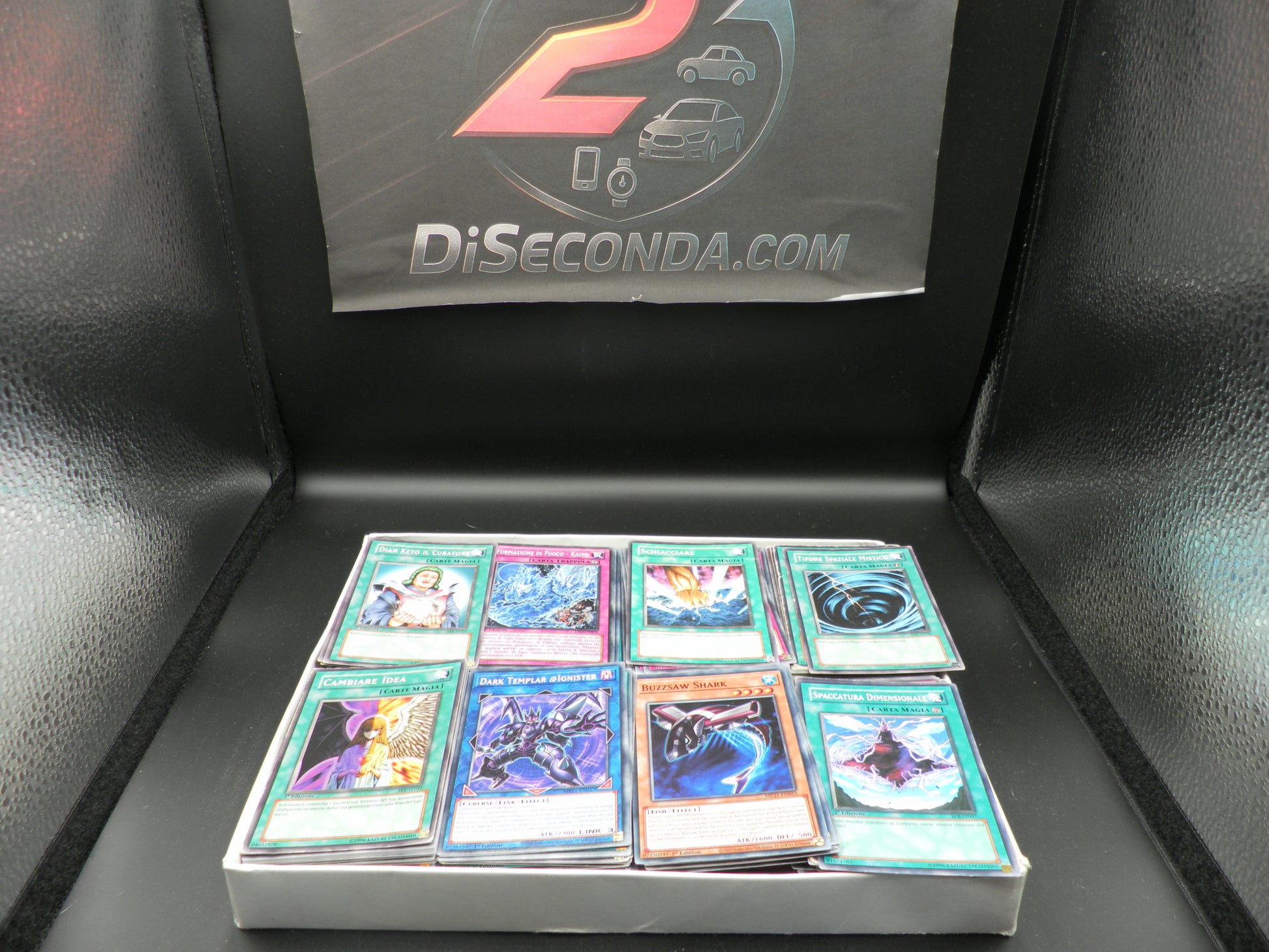 lotto di circa 600 carte Yu Gi Oh!